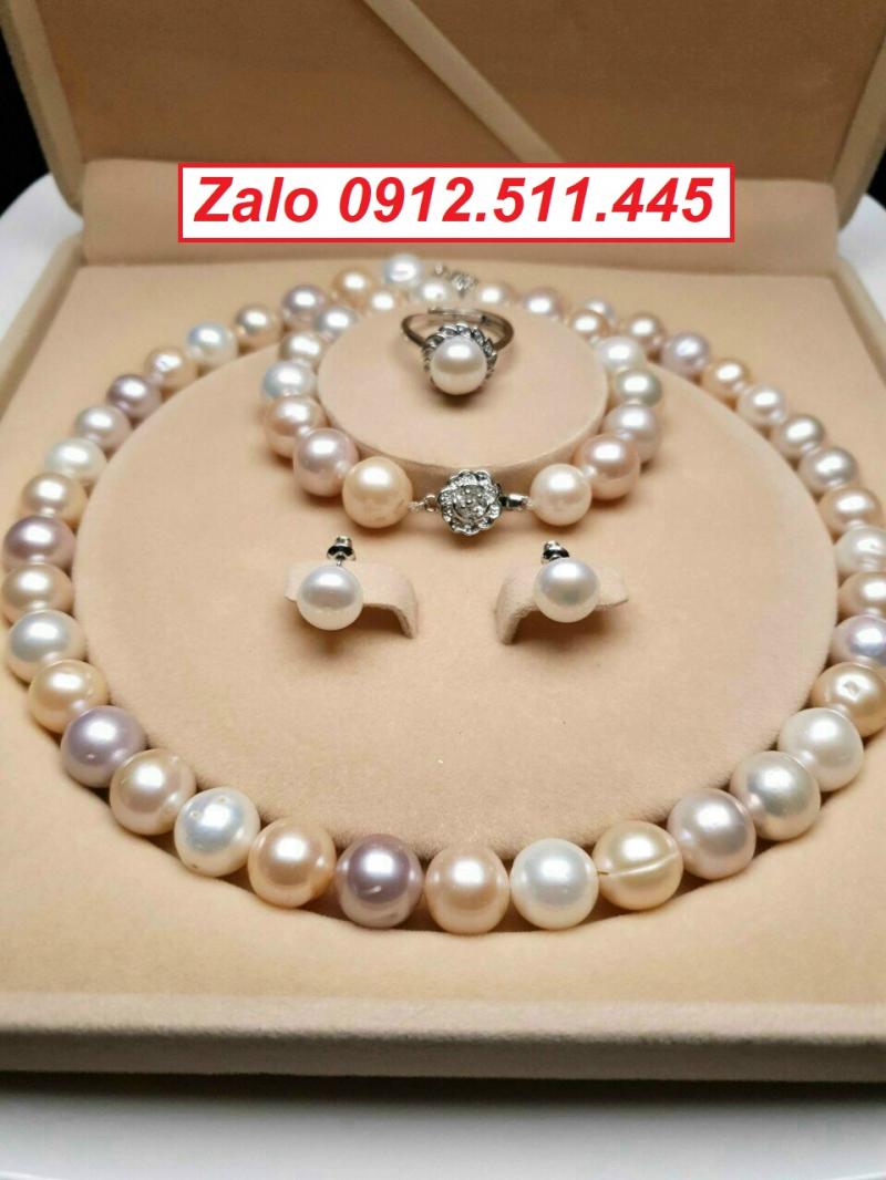 Top 5 bộ trang sức ngọc trai thiên nhiên cho tuổi trung niên