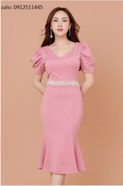 Top 5 mẫu đầm body tôn dáng cho bạn nữ 2020-2021