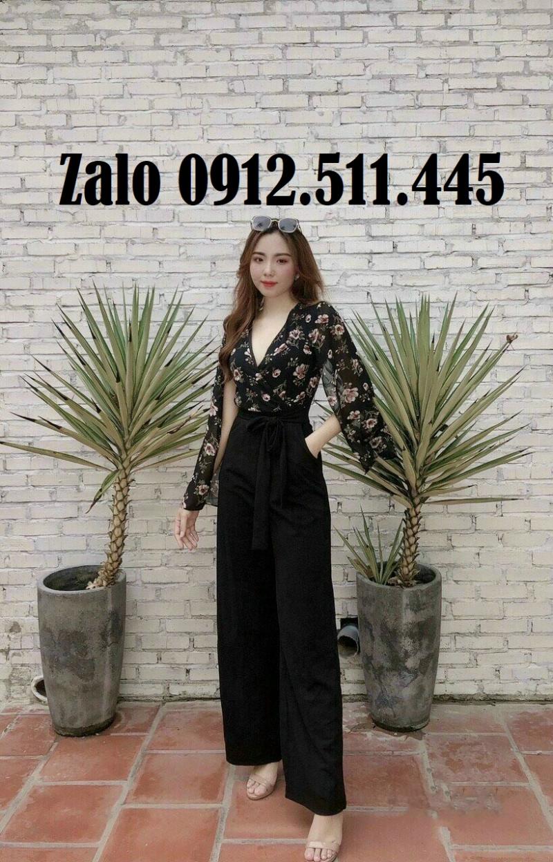 Những bộ jumpsuit đẹp nhất hiện nay mang phong cách rất thời trang được chị em phụ nữ yêu thích
