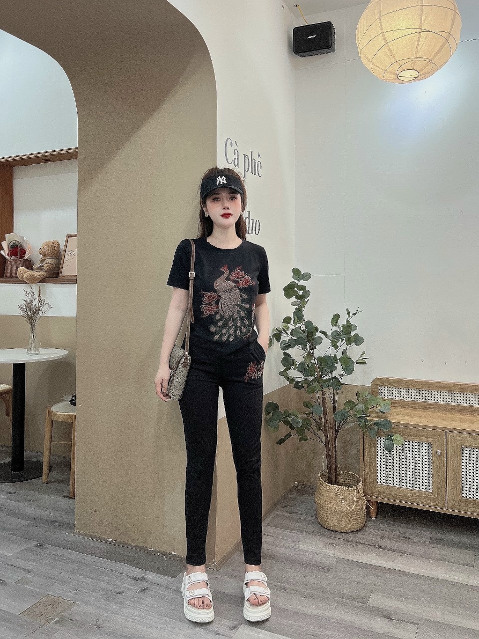 SET BỘ THỜI TRANG CƯỜM ĐÁ HÌNH CÔNG SANG CHẢNH- BTN016