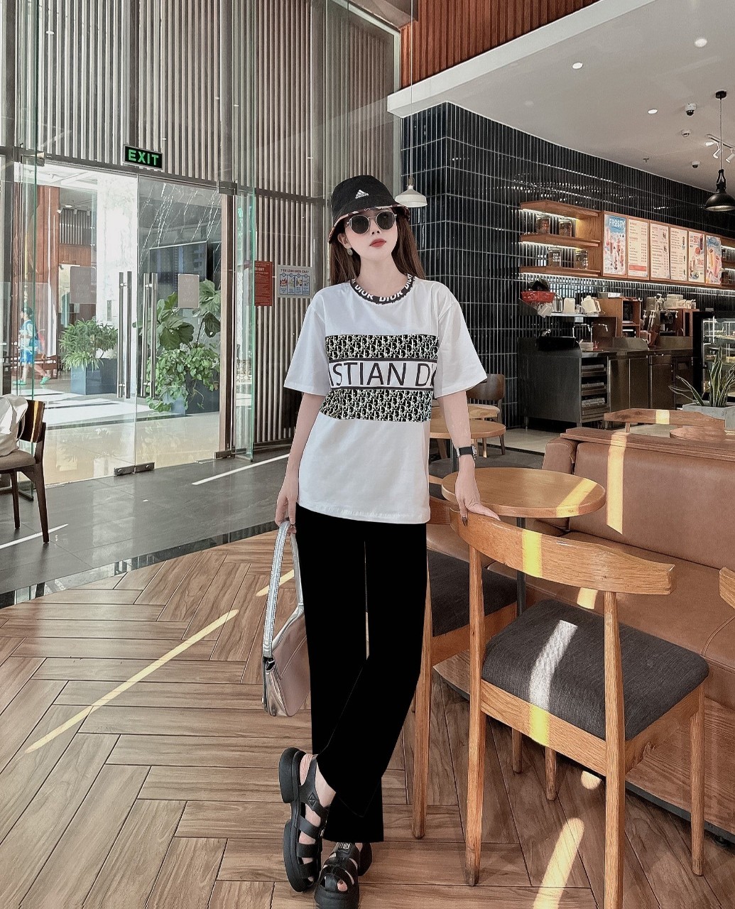 BỘ DÀI FROM RỘNG PHỐI HỌA TIẾT DIOR SIÊU ĐẸP